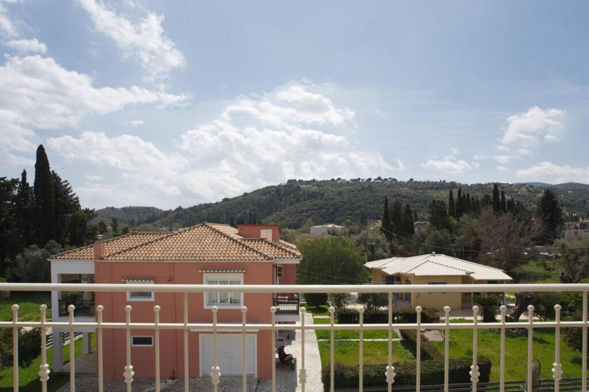 Sunny Apartment Lefkada - Lefkada Bnb Kalligoni Экстерьер фото